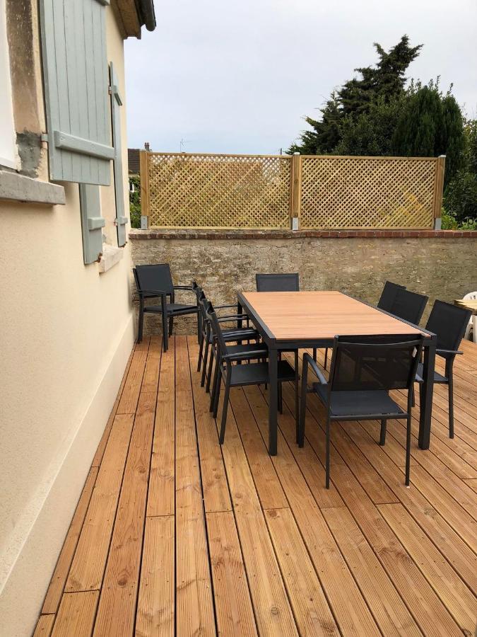 Maison Cosy En Plein Coeur De Ouistreham Exterior foto