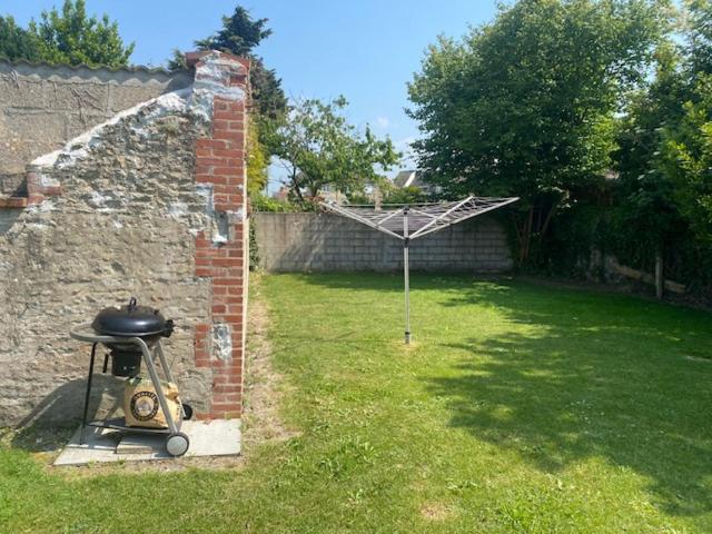 Maison Cosy En Plein Coeur De Ouistreham Exterior foto